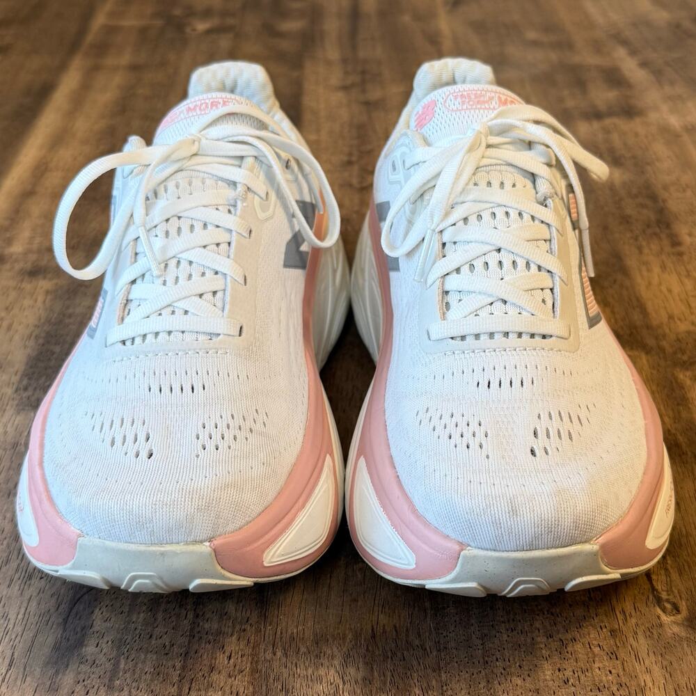 New Balance x CALIA MORE V5 Shoe Fresh Foam Neutral Max Cushion White Women 9.5B - Picture 2 of 10